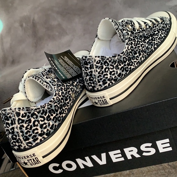 CONVERSE CTAS OX WHITE/BLACK/EGRET WMNS - Picture 15 of 16